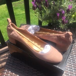 New w/box J Crew Warm Walnut Block Heels